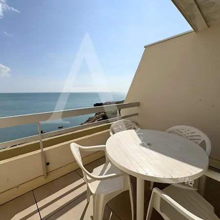 Apartment Front De 4 Personnes *